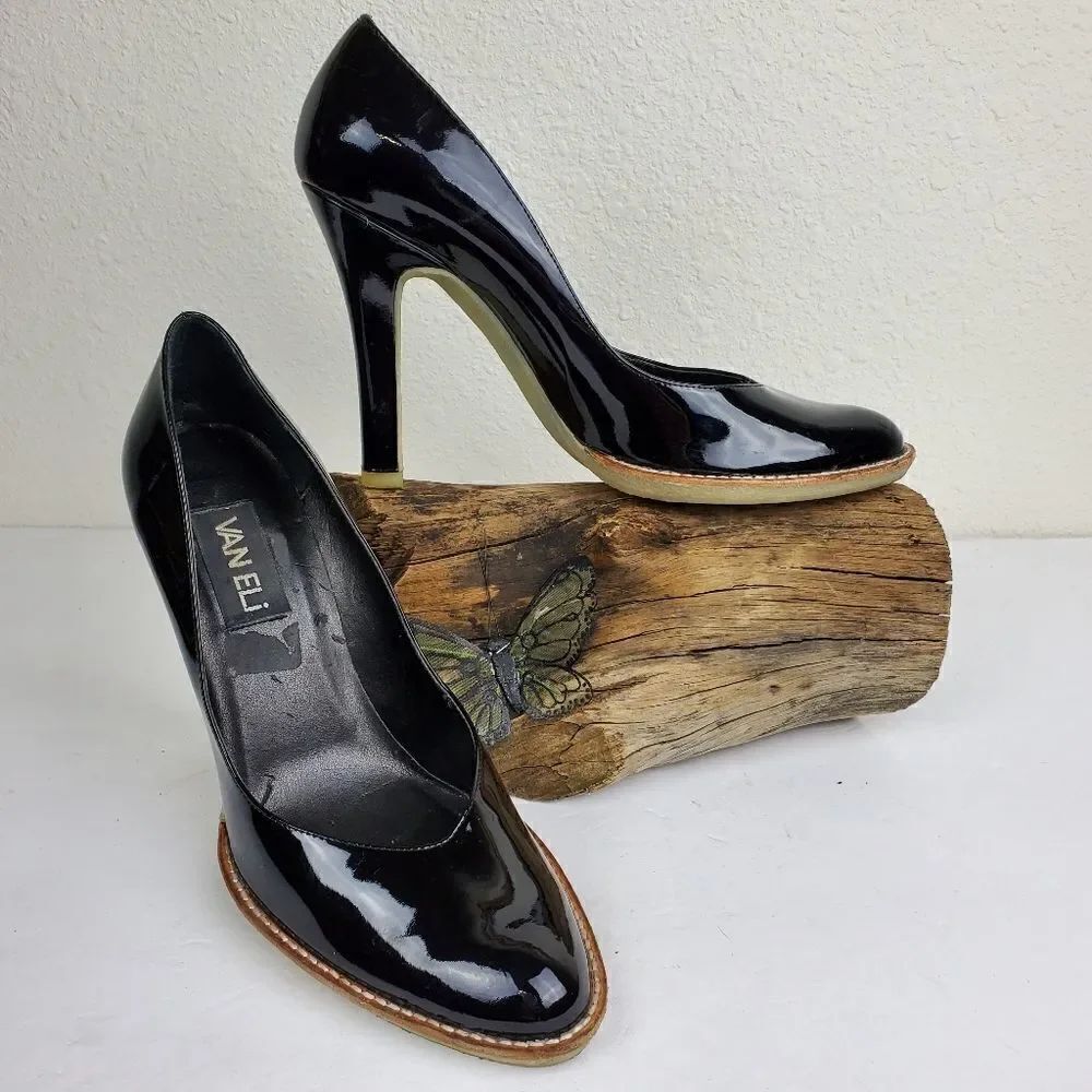 Vaneli patent leather comfort with rubber soles